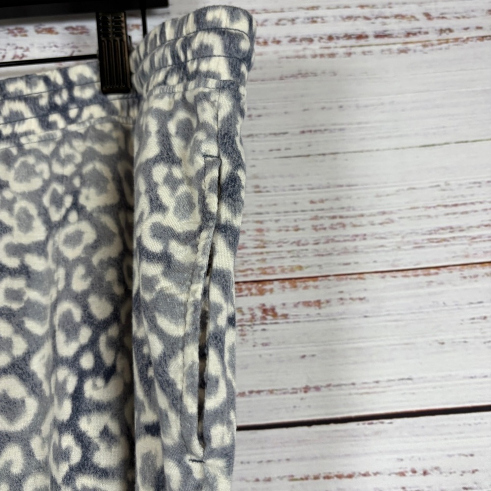 Soma Cool Nights Gray Animal Print Pajama Pants - Picture 5 of 16